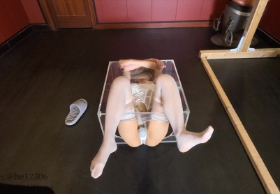 【意之窗工作室】汤圆 纯白花嫁］后手吊缚+透明亚克力箱固定+大字吊床固定+强高+失禁