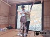 【缚心室】175长腿女神的罚站架体验，郊狼+强力电击鞭，虐胸玩舌，AV棒强制GC，被玩到全身颤抖喷了好多