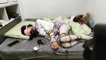 【浅墨工作室】紫色蛋糕裙+黑丝jk