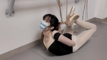 【海砂原创】玩弄捆绑舞蹈系芭蕾少女极限驷马与对镜高抬腿sp惩罚