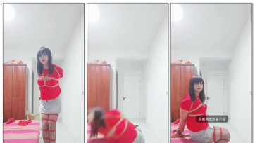 【圣灵美缚】被网调 一只cdm被视频调教，听从命令做出相应动作。m被指挥捆绑自缚，有语言对话，被动与自虐的形式