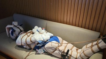 【我一定会回来的】极限驷马窒息电击调教1