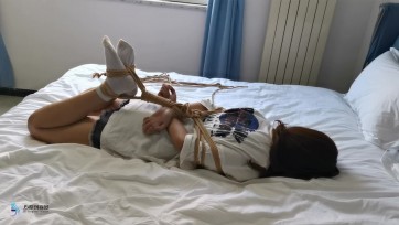 【JS】【曼文】新人首秀 日式驷马紧缚挣扎