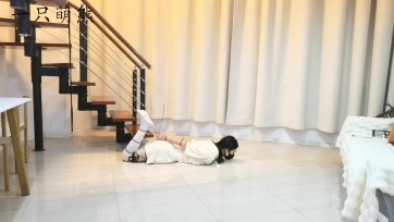 【一只萌熊】扎带驷马自缚拿剪刀钥匙