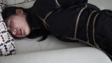 【逍遥】校园贷的噩梦 女大学生为还校园贷盗窃被抓