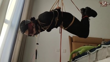 【兔兔兔TU】自娱自乐第 34 弹 不完美的吊缚