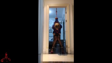 【CD伪娘小诡的自缚】半夜楼道自缚冒险