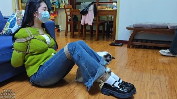 【墨色】欣欣牛仔裤放置聊天