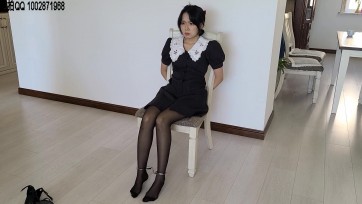 【一往情深】超尺度女囚私拍《橙子入监》