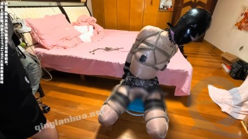 【我的媳妇】之女nu改造计划06番外篇、连身丝+带吊袜、感官剥夺、超绝的胶带窒息史无前例的、因为直接无视了安全词、虐到她直呼害怕、强制GC、驷马口舌侍奉